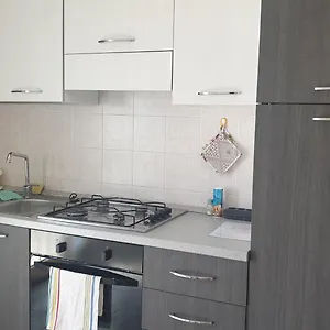 Sandalia , Lotzorai Italien